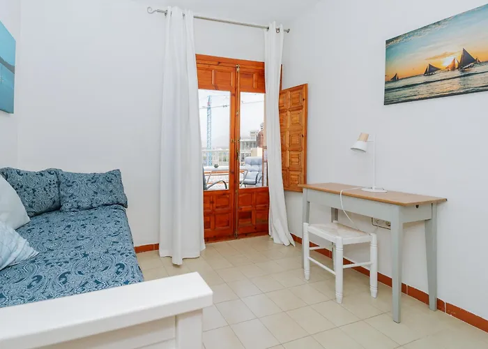 Apartamento Con La Playa A 200 Metros