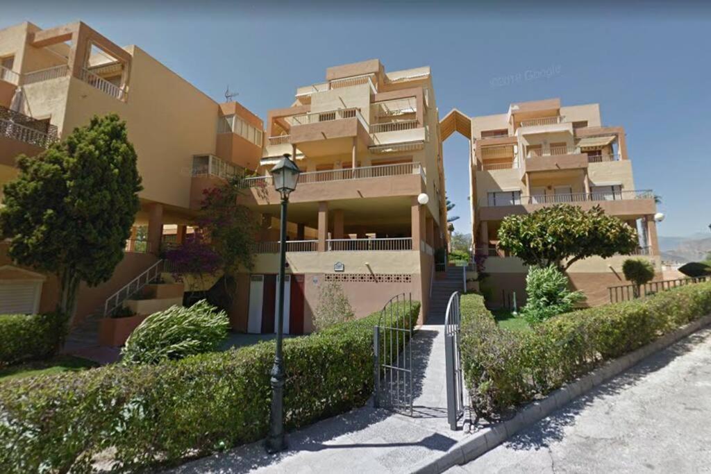 Con La Playa A 200 Metros Appartement Granada